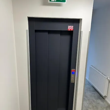 Frederika * 야노프 나트 니소우