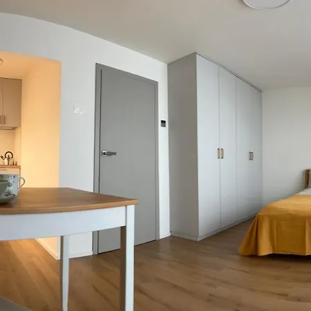 Frederika * 야노프 나트 니소우