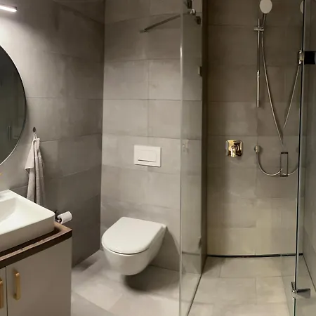 Frederika * 야노프 나트 니소우